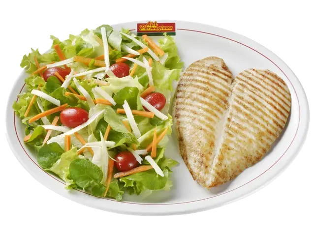 Filet de Frango Grill, prato completo com acompanhamentos